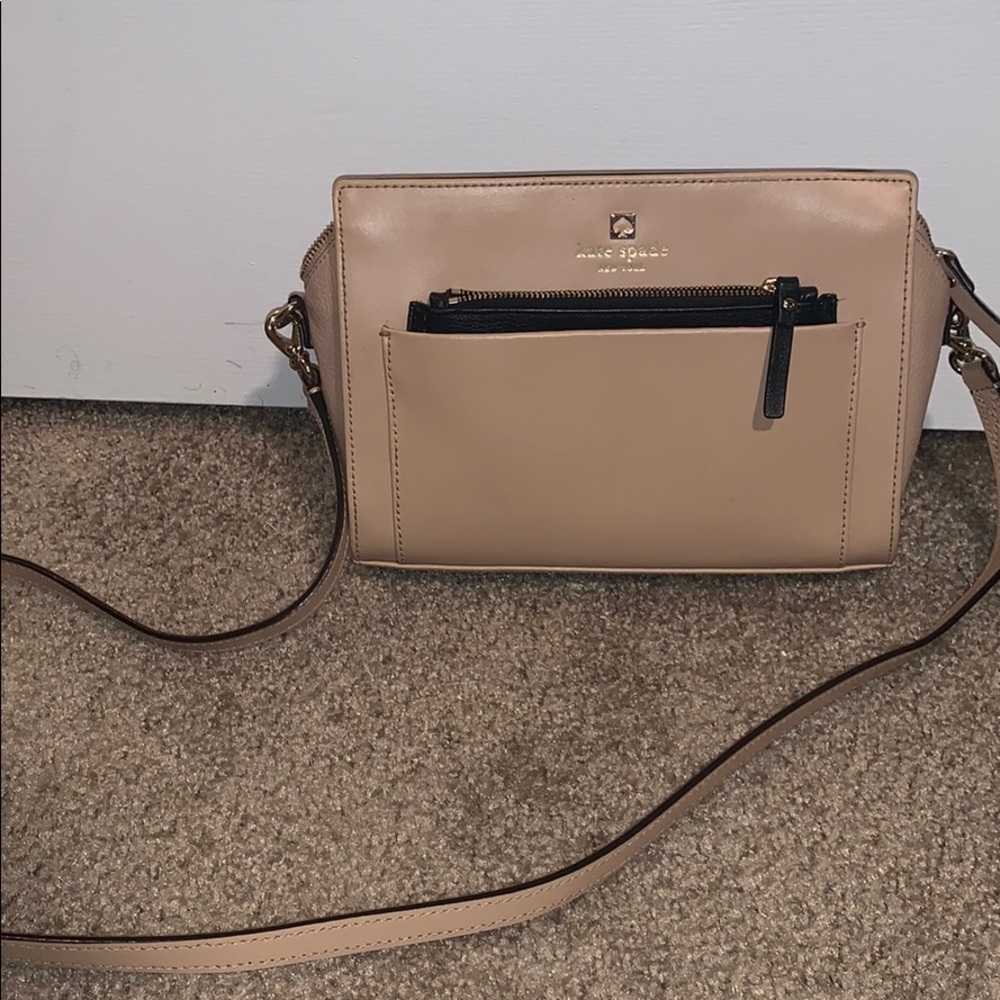 AMAZING CONDITION, tan kate spade
